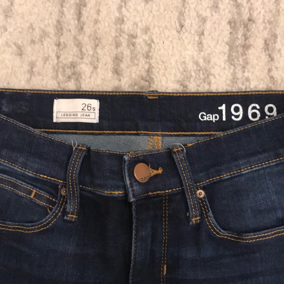 GAP Skinny Jeans - Picture 3 of 4